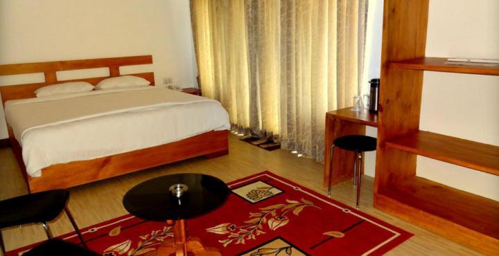 Mount N Mist Hotel Nainital Dış mekan fotoğraf