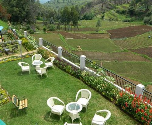Mount N Mist Hotel Nainital Dış mekan fotoğraf